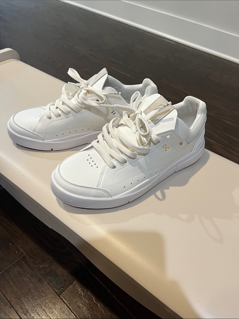 White Women's Casual Lace-Up Sneakers the Roger brand new